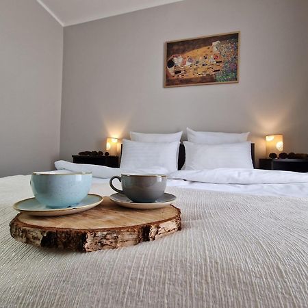 Hotel Grzegorzewski Tuszyn Eksteriør billede